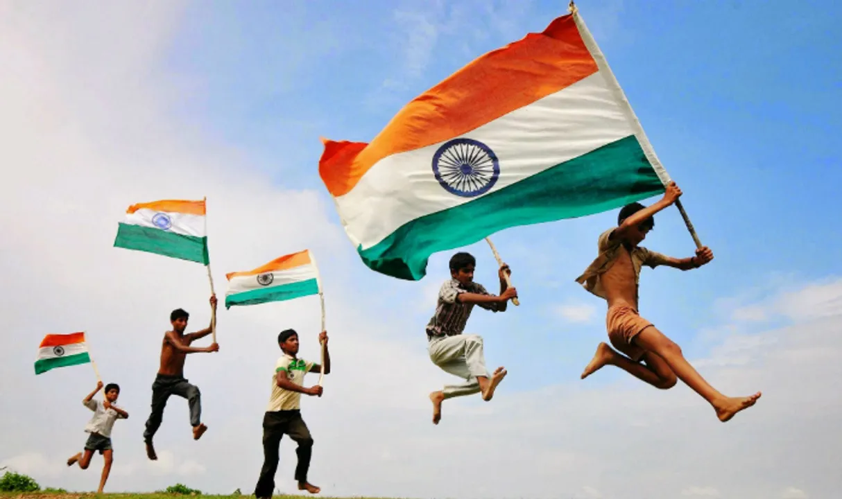  India.com 