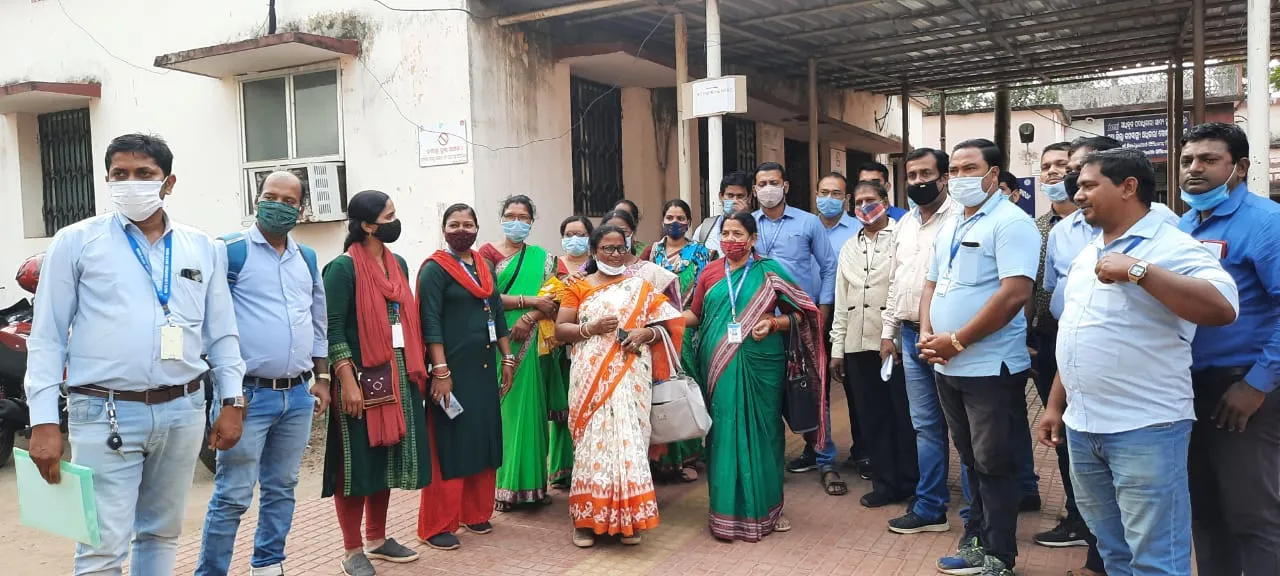  ସମସ୍ୟା ସମାଧାନ ନହେଲେ ଟିକା ନେବୁ ନାହିଁ: ସ୍ୱାସ୍ଥ୍ୟକର୍ମୀ ଓ ସ୍ୱାସ୍ଥ୍ୟ ପରିଦର୍ଶକ ସଂଘ