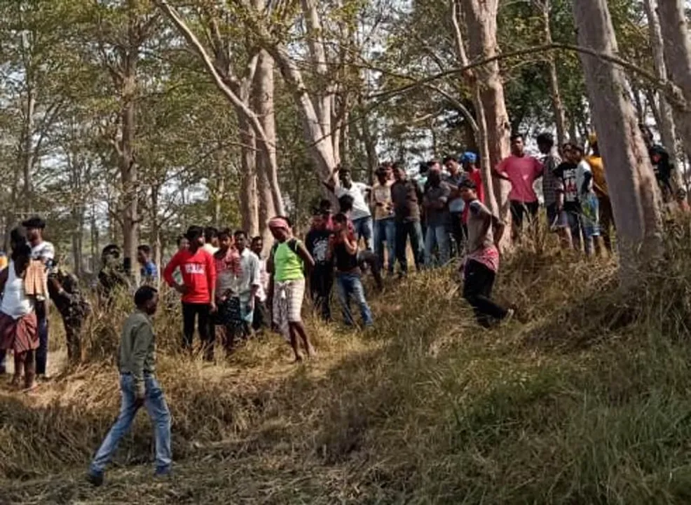  ପ୍ରେମୀ ଯୁଗଳଙ୍କ ଝୁଲନ୍ତା ମୃତ ଦେହ ଉଦ୍ଧାର