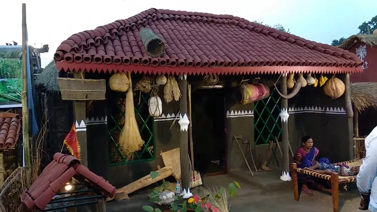  କୋଭିଡ କଟକଣା ମଧ୍ୟରେ ରାଜଧାନୀରେ ଆରମ୍ଭ ହେଲା ଆଦିବାସୀ ମେଳା, ଏଥର ଭର୍ଚୁଆଲ୍ ମାଧ୍ୟମରେ ବି କରିହେବ ଭ୍ରମଣ