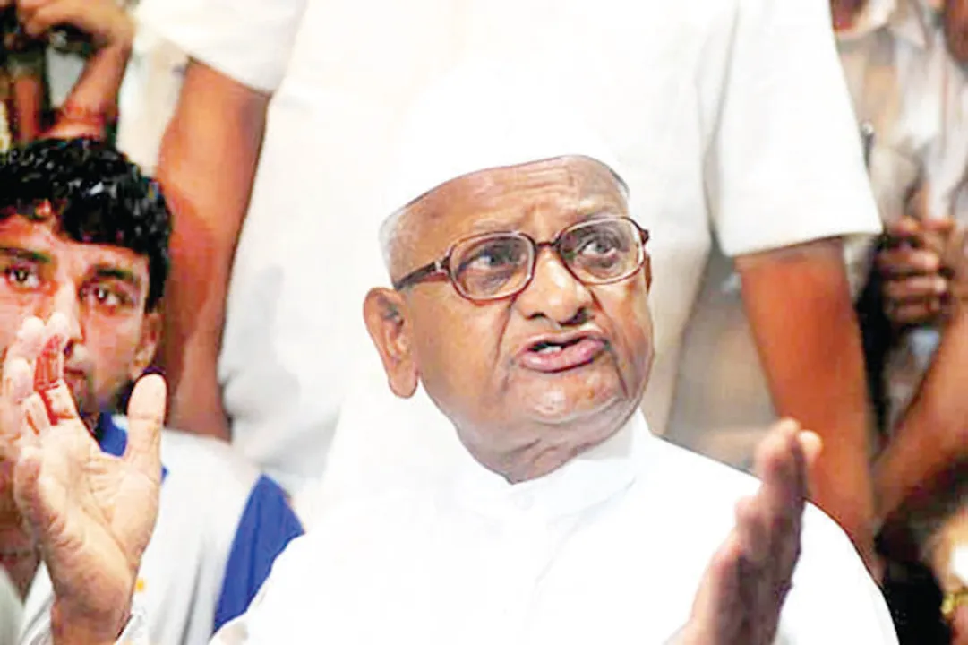  ଅନଶନ ନିଷ୍ପତ୍ତିରୁ ଓହରିଲେ ଆନ୍ନା ହଜାରେ