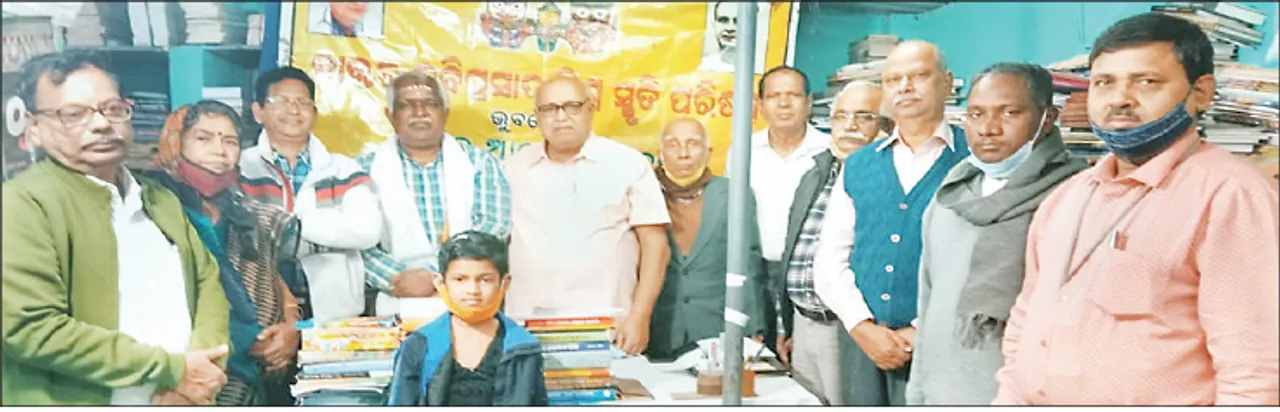  କବି ପ୍ରସାଦ ମିଶ୍ର ସ୍ମୃତି ପରିଷଦର ମାସିକ ଆଲୋଚନାଚକ୍ର, ଶ୍ରୀମନ୍ଦିରରେ ରଘୁନାଥ ବେଶର ପୁନଃପ୍ରଚଳନ ହେଉ