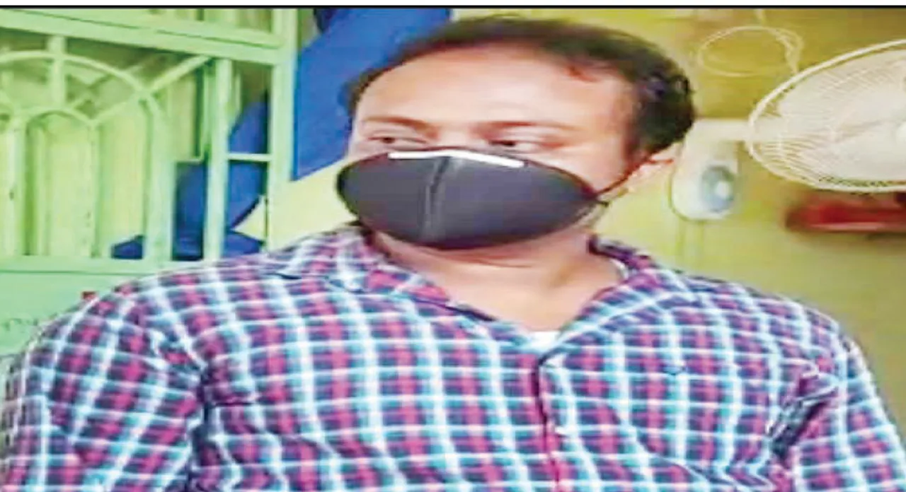  ମହିଳାଙ୍କୁ ବ୍ଲାକ୍‌ମେଲ୍‌: ‘ଦୁର୍ନୀତି ଲାଇଭ୍‌’ ମୁଖ୍ୟ ଗିରଫ, ସାମ୍ବାଦିକତାକୁ ଢାଲ କରି ଲୁଟୁଥିଲା