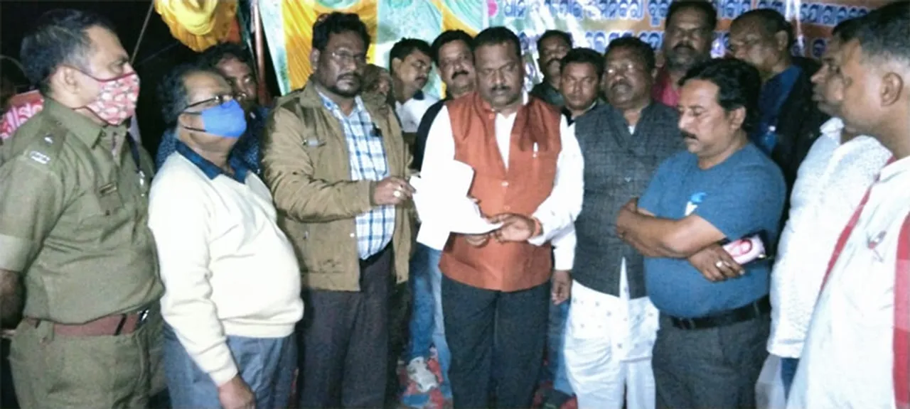 ୪୦ ଘଣ୍ଟା ପରେ ହଟିଲା ରାଜପଥ ଅବରୋଧ