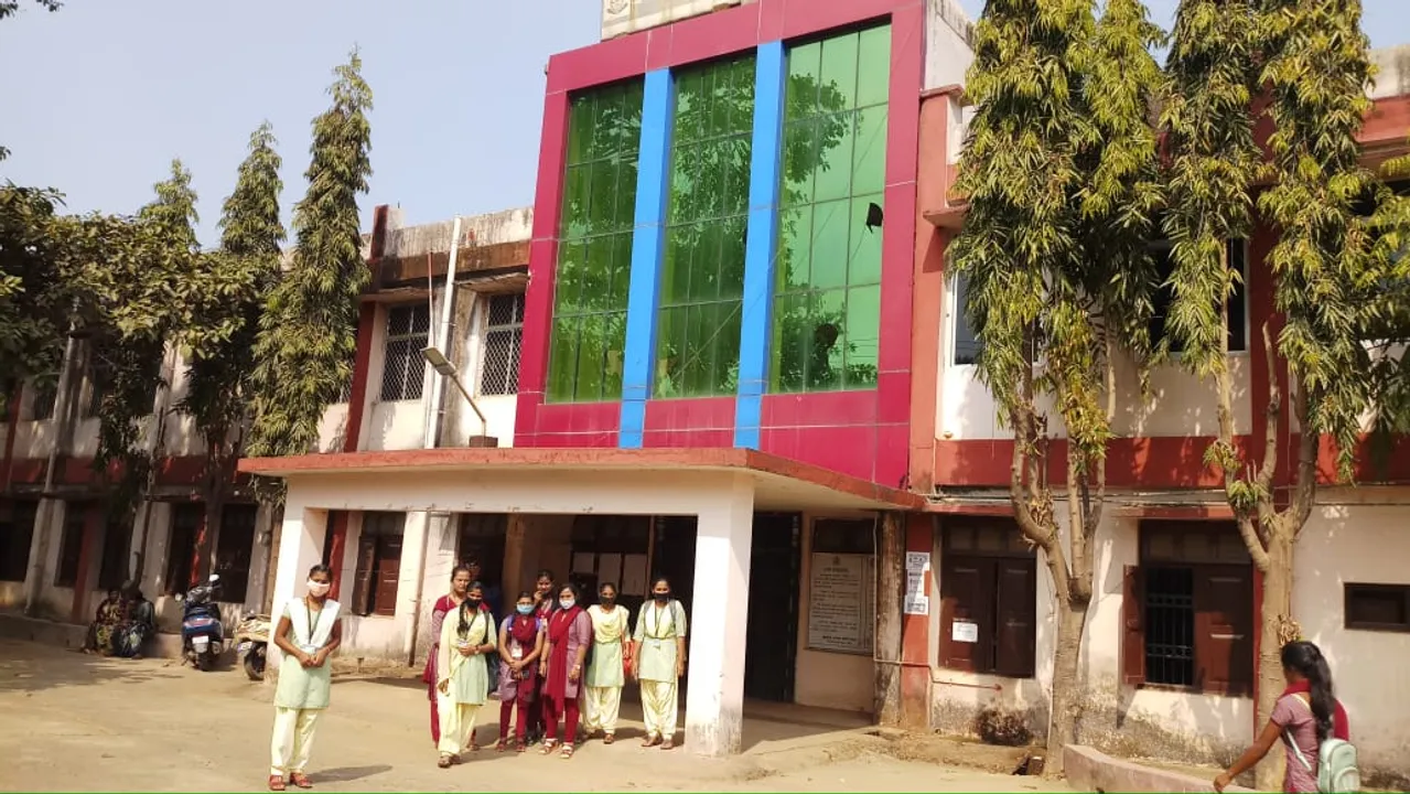  ଅତିଥି ଅଧ୍ୟାପକଙ୍କ ଦୟାରେ ଚାଳିଛି ଜୟପୁର ସରକାରୀ ମହିଳା ମହାବିଦ୍ୟାଳୟ 
