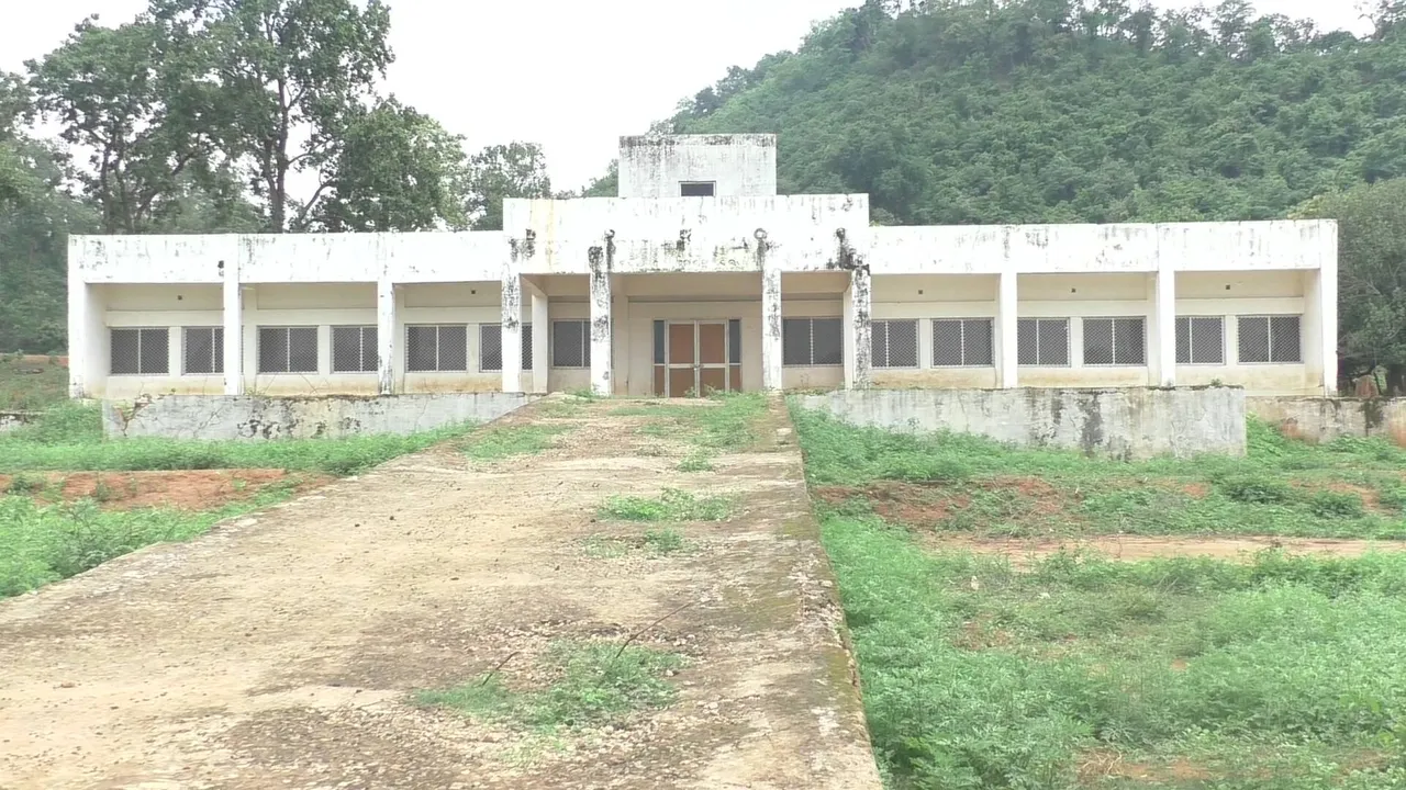  ବନ ବିଭାଗ ପରିଚାଳନା ଭାର ନେଇ ମଧ୍ୟ ଅପବ୍ୟବହୃତ ଅବସ୍ଥାରେ ବେଲଘର ପାନ୍ଥନିବାସ