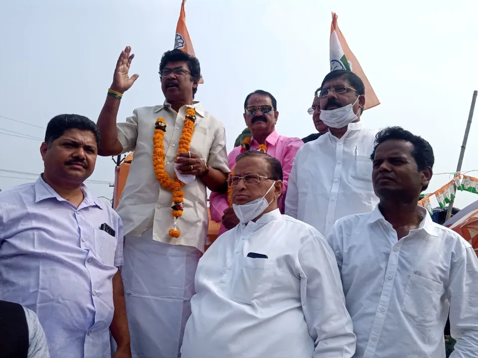  ବରିଷ୍ଠ କଂଗ୍ରେସ ନେତା ଚେଲ୍ଲା କୁମାରଙ୍କ ହିଞ୍ଜିଳିକାଟୁ ଗସ୍ତ