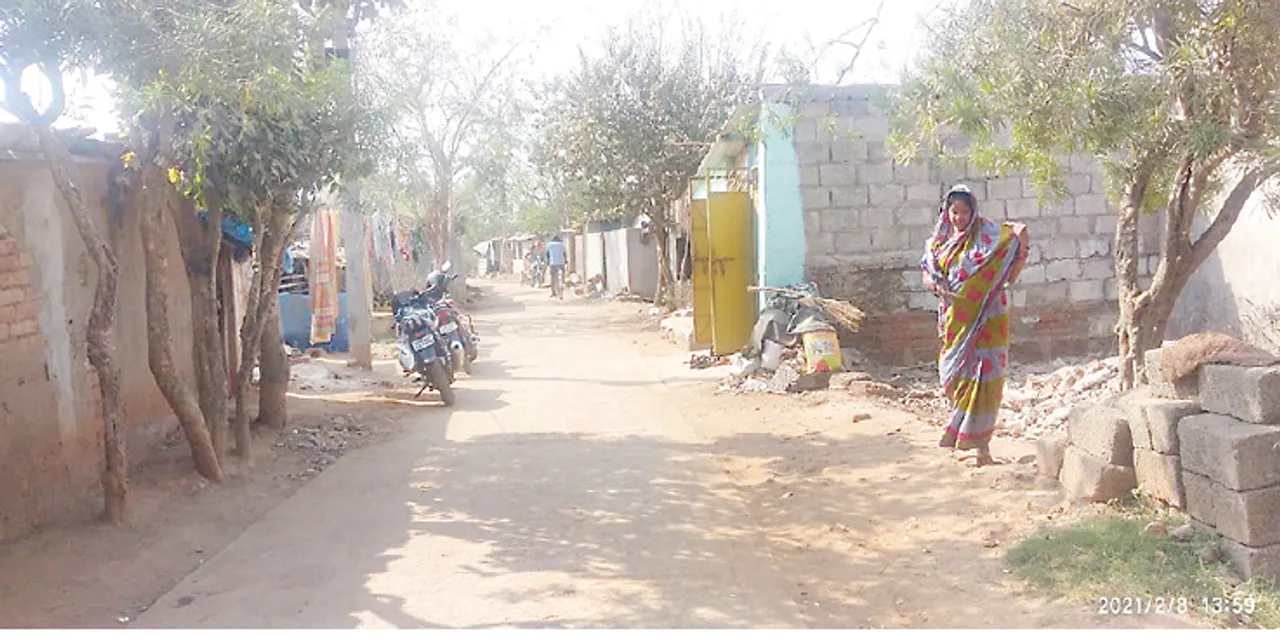  ଫୁଲେଶ୍ବରୀ ଦେବୀଙ୍କ କୋଳରେ ମିନି ଓଡ଼ିଶା, ୩୦ ବର୍ଷ ପରେ ବି ମିଳିନି ସ୍ଥାୟୀ ପଟ୍ଟା
