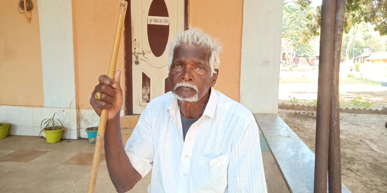  ଅସହାୟ ଦିବାକର ପ୍ରଶାସନର ଦ୍ବାରସ୍ଥ, ନିର୍ଦ୍ଦୟ ପୁଅବୋହୂ ଗାଁରେ ଏକା ଛାଡ଼ିଦେଲେ