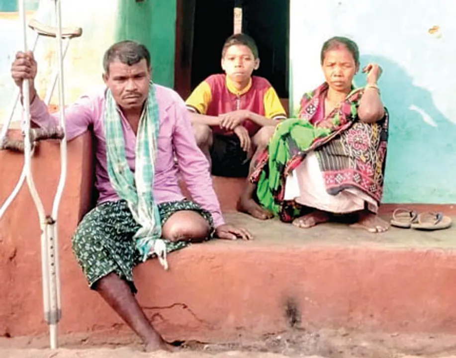  ଦୁର୍ଘଟଣା ପରେ ଜୀବନ ଦୁର୍ବିସହ : ଏବେ ସରକାରୀ ସହାୟତା ଭରସ‌ାରେ 