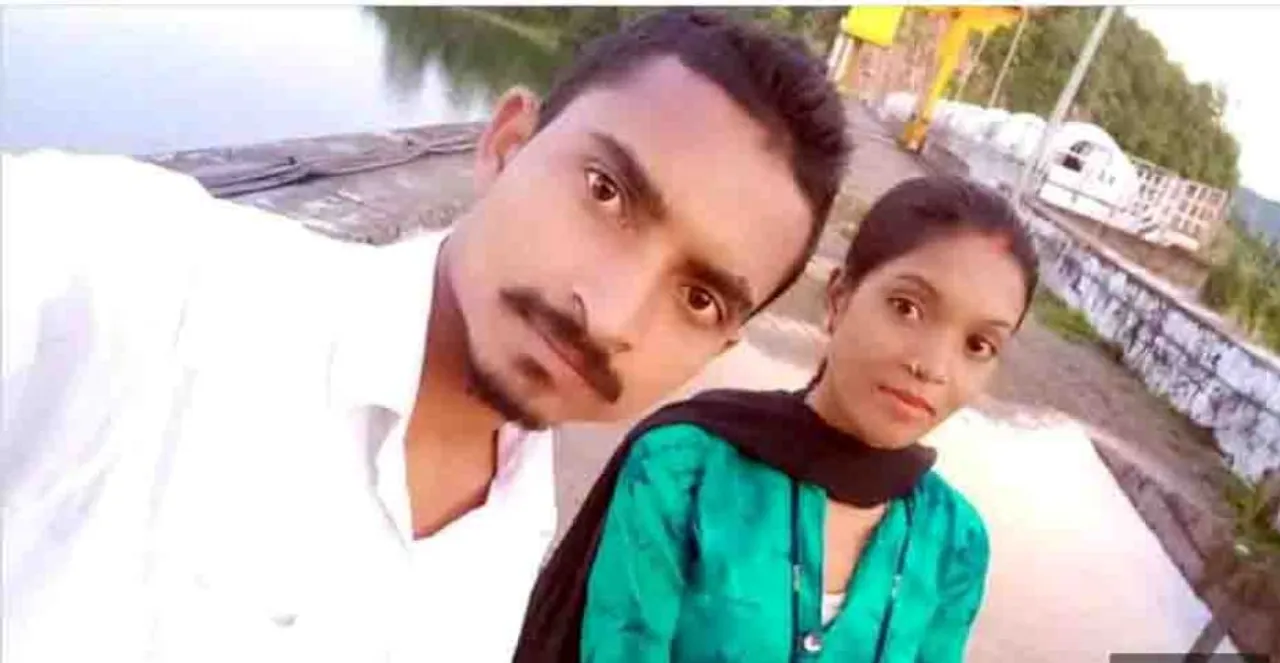  ବସ ଦୁର୍ଘଟଣାରେ ପ୍ରାଣ ହରାଇବା ପରେ ଗୋଟିଏ ଜୁଇରେ ଜଳିଲା ସ୍ବାମୀ-ସ୍ତ୍ରୀଙ୍କ ଚିତା; ଗ୍ରାମବାସୀ ସ୍ତବ୍ଧ