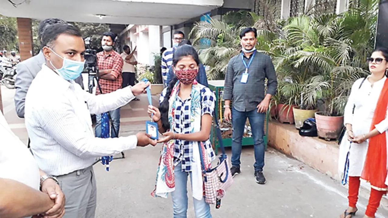  ଟ୍ରେଡ୍‌ ଲାଇସେନ୍ସ ସର୍ଭେ ଆରମ୍ଭ କଲା ଘରୋଇ ସଂସ୍ଥା‌, ଉଠାଦୋକାନୀଙ୍କ ସର୍ଭେ ହେବନି