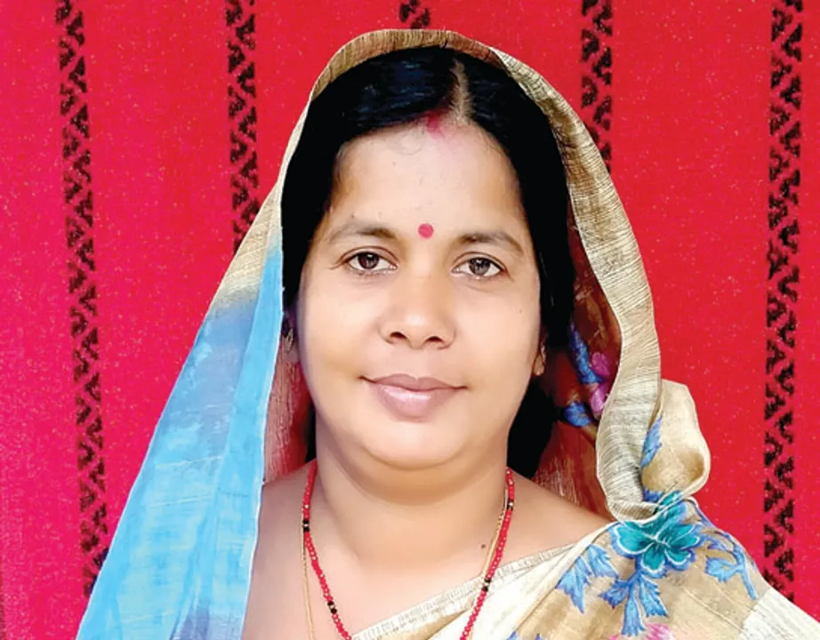  ଆର୍ଥିକ ମାନଦଣ୍ଡ ବୃଦ୍ଧିରେ ସହାୟକ ହୋଇଛନ୍ତି ମାଧୁରୀ ମହାରଣା