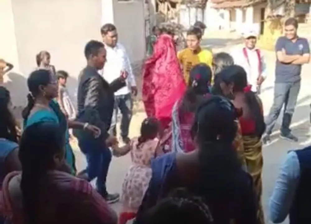 ସିନ୍ଦୂର ପିନ୍ଧିବାକୁ ମନା କଲେ କନ୍ୟା, ଶିଶୁପାଳ ହୋଇ ଫେରିଲେ ବର