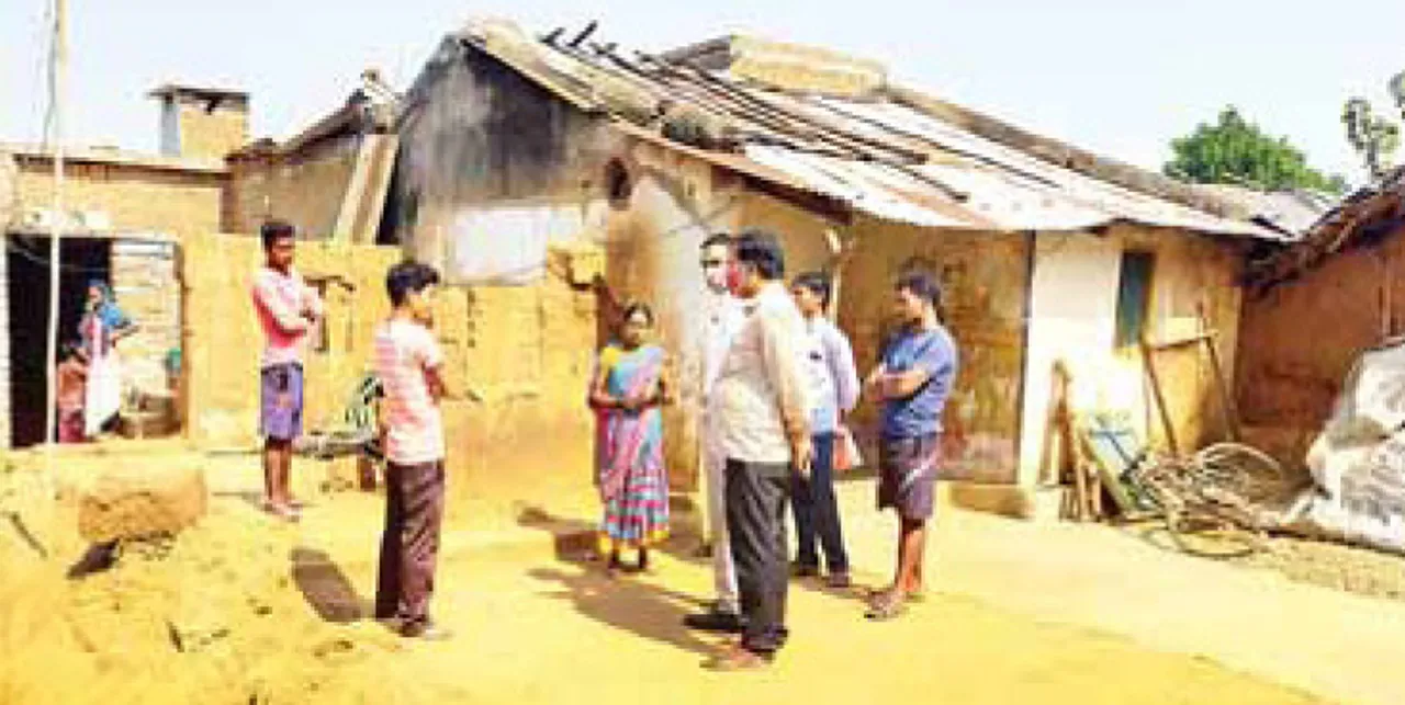  କୁଲାଡ଼ିବାସୀଙ୍କୁ ମନେଇବାରେ ପ୍ରଶାସନ ସଫଳ : ଆନ୍ଧ୍ର ନିର୍ବାଚନରେ ଭୋଟ୍‌ ଦେବୁନି