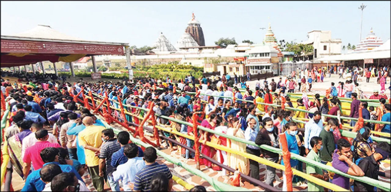  ମହାପ୍ରଭୁଙ୍କୁ ଦର୍ଶନ କଲେ ଲକ୍ଷାଧିକ ଶ୍ରଦ୍ଧାଳୁ