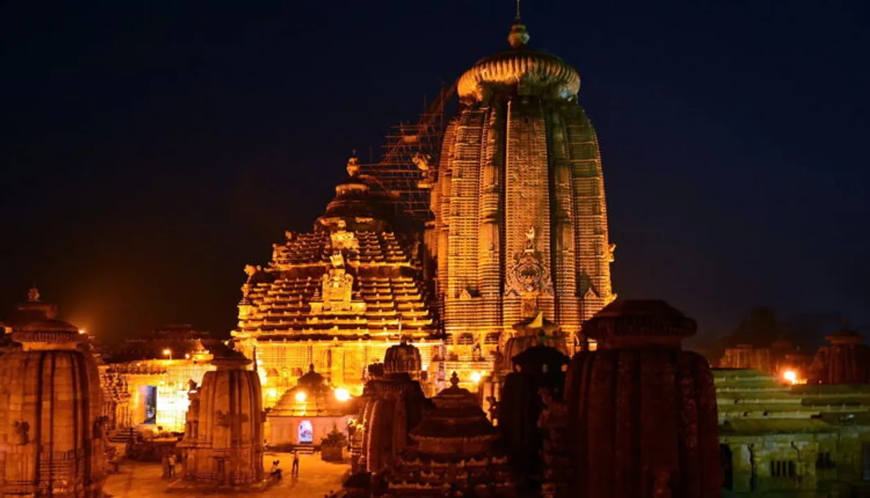  ଶ୍ରୀଲିଙ୍ଗରାଜଙ୍କ ଶିବରାତ୍ରୀ ଆୟୋଜନକୁ ଅନୁମତି ଦେଲା ବିଏମ୍‌ସି; ୬୦ ବର୍ଷରୁ ଊର୍ଦ୍ଧ୍ବ  ଓ ୧୨ ବର୍ଷରୁ କମ୍ ବୟସ୍କଙ୍କୁ ମନ୍ଦିର ମନା