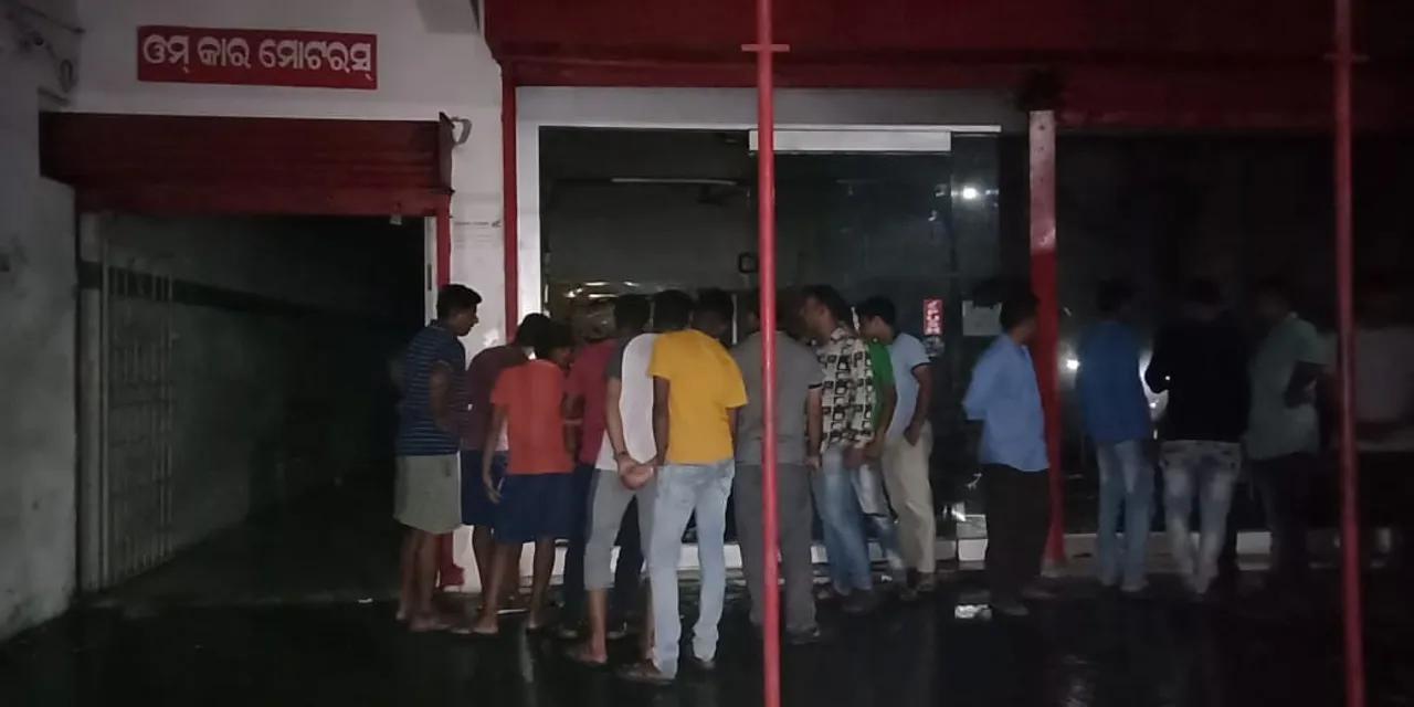  ଭଞ୍ଜନଗର: ବାଇକ୍‌ ସୋ’ରୁମ୍‌ରେ ଅଗ୍ନିକାଣ୍ଡ