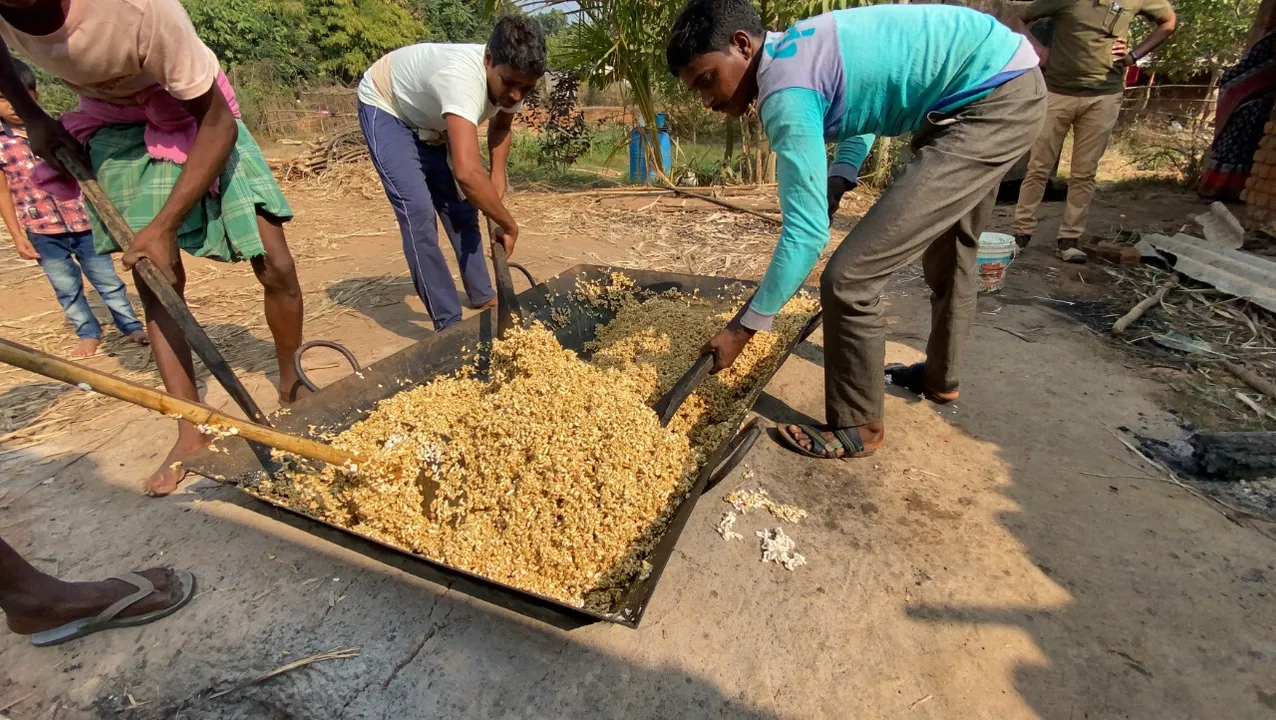  ବଜାର ଅଭାବ ଯୋଗୁଁ ଆଖୁଚାଷ ପ୍ରତି ଚାଷୀ ବିମୁଖ: ସମୟ ଆସିବ, ଆଉ ମିଳିବନି ଟେଙ୍ଗେନାମାଲର ସ୍ୱାଦିଷ୍ଠ ଗୁଡ଼ ଓ ପ୍ରସିଦ୍ଧ ଶାଳଉଖୁଡ଼ା