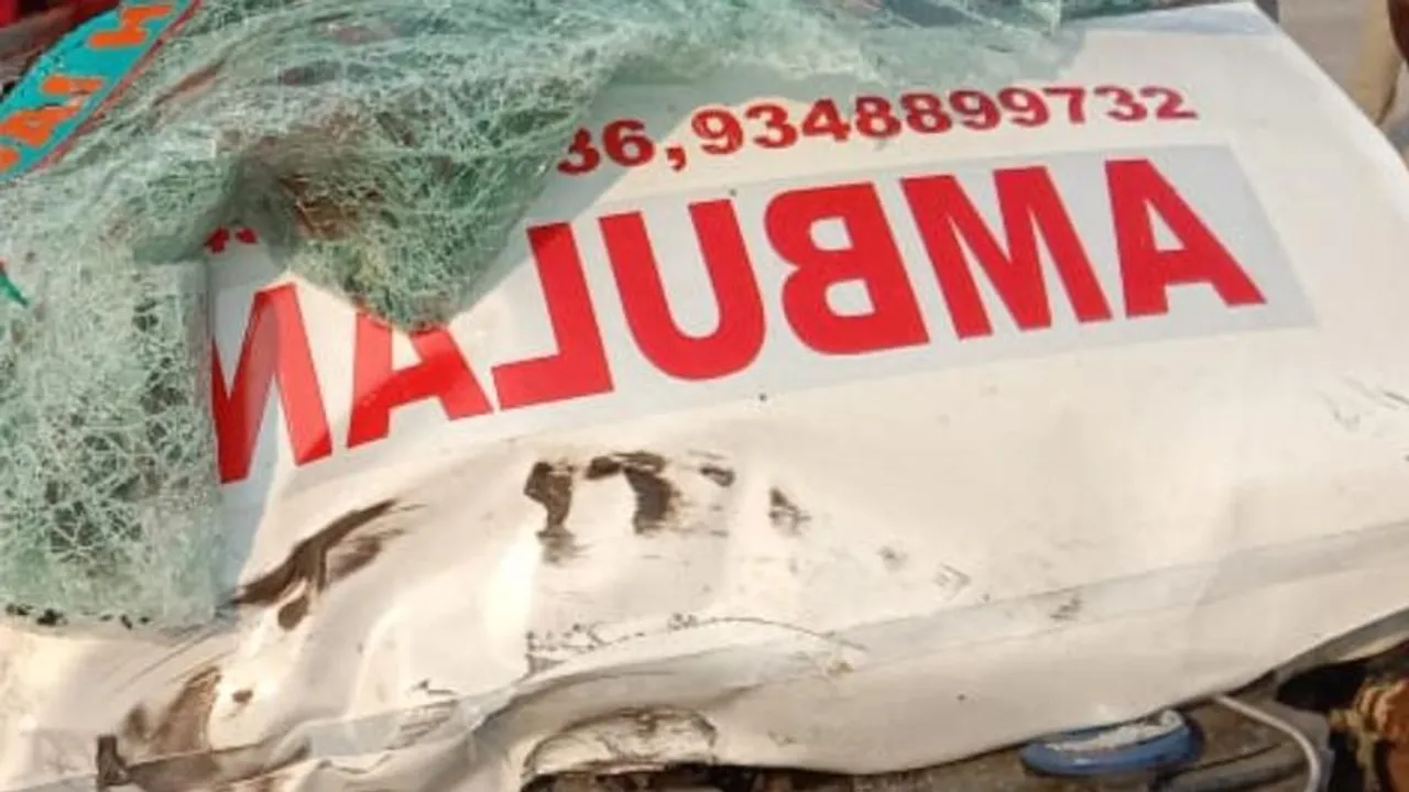  ଅନୁଗୁଳରେ ଆମ୍ବୁଲାନ୍‌ସ୍‌-ଗ୍ୟାସ୍‌ ଟ୍ୟାଙ୍କର୍‌ ମୁହାଁମୁହିଁ ଧକ୍କା; ୪ ମୃତ, ୨ ଗୁରୁତର ଆହତ