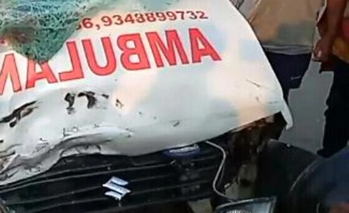  ଆମ୍ବୁଲାନ୍ସକୁ ପିଟିଲା ଗ୍ୟାସ୍‌ ଟ୍ୟାଙ୍କର, ରୋଗୀଙ୍କ ସହ ୪ ମୃତ