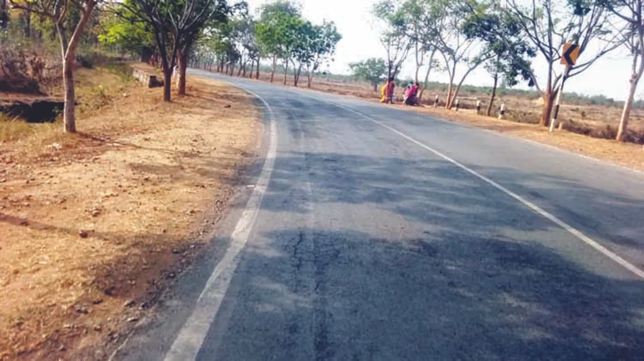  ଡାବୁଗାଁ ଥାନା ଅଞ୍ଚଳରେ ବଢ଼ୁଛି ସଡ଼କ ଦୁର୍ଘଟଣା, ବର୍ଷକ ମଧ୍ୟରେ ୧୩ ମୃତ, ୧୨ରୁ ଊର୍ଦ୍ଧ୍ବ ଗୁରୁତର
