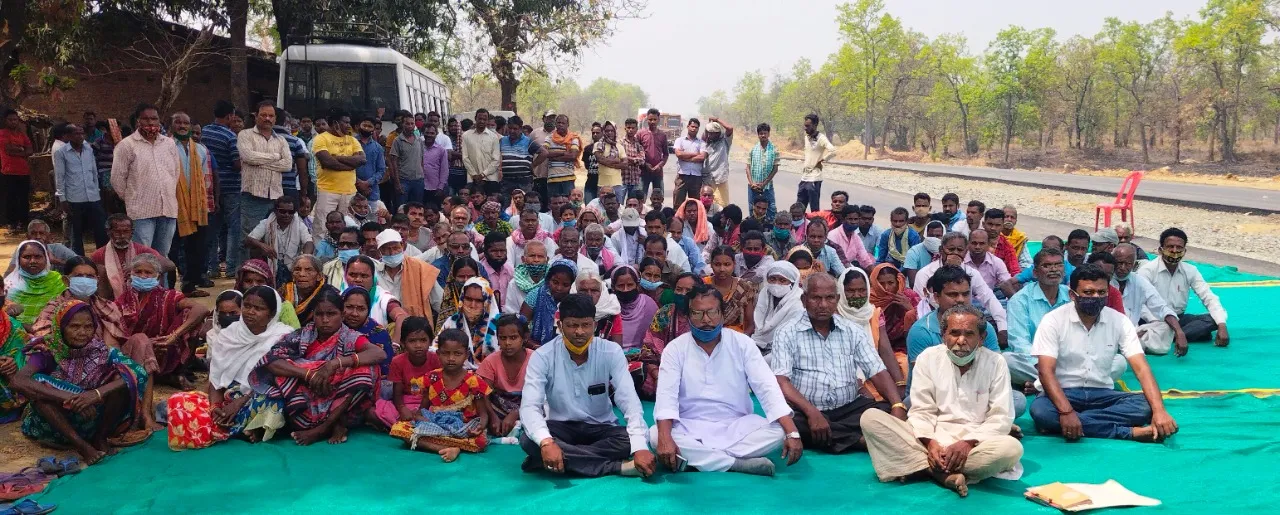  ମଣ୍ଡି ଅବ୍ୟବସ୍ଥା, ଜାତୀୟ ରାଜପଥ ଅବରୋଧ କଲେ ୫ ଗ୍ରାମର ଚାଷୀ