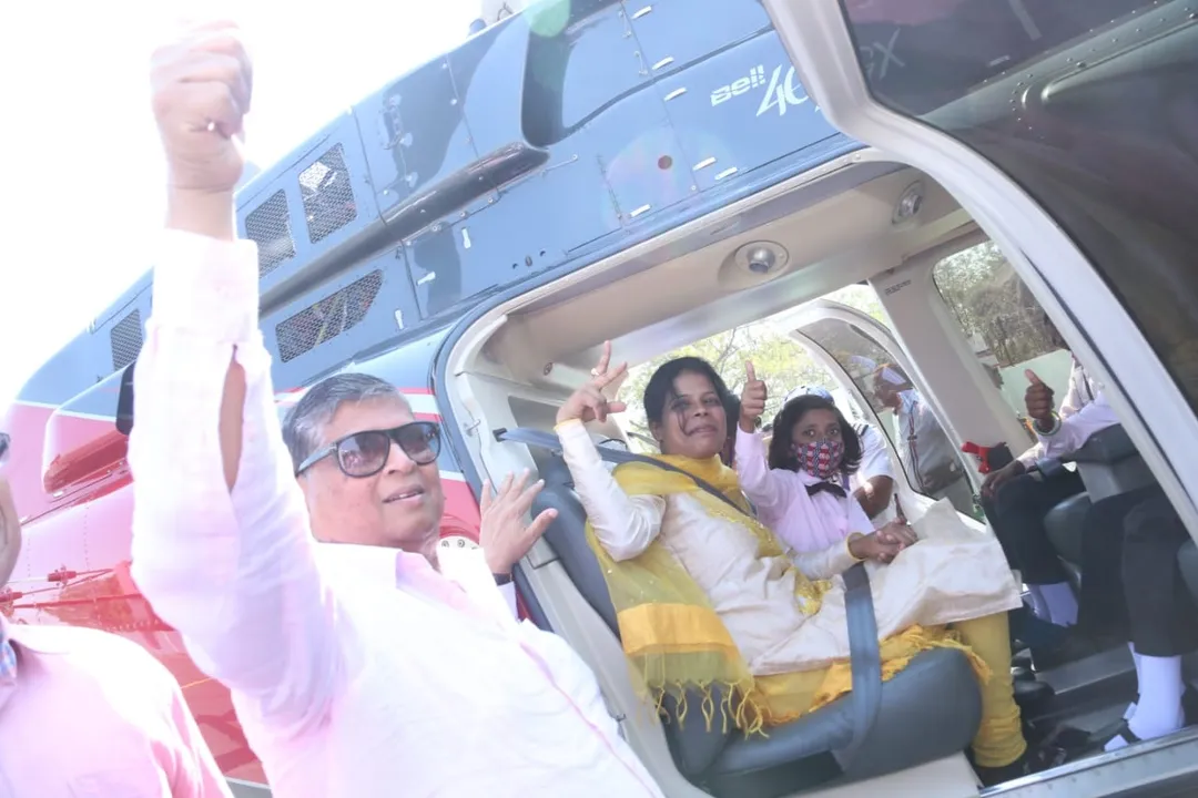  ରୋଟାରୀ କ୍ଲବର ନିଆରା କାର୍ଯ୍ୟକ୍ରମ ‘‌ହୌସଲୋଁ କି ଉଡାନ୍’: ଆକାଶରେ ଉଡ଼ିଲେ ଦିବ୍ୟାଙ୍ଗ ଛାତ୍ରଛାତ୍ରୀ