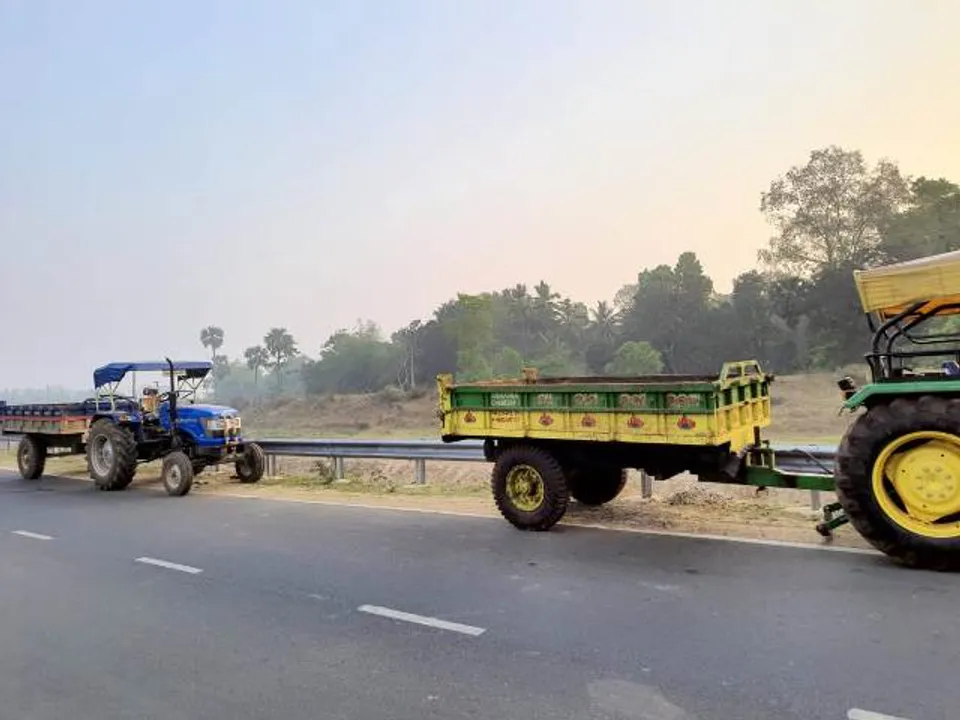  ଯାଜପୁର : ୮ ବାଲି ଟ୍ରାକ୍ଟର ଜବତ, ୧ ଲକ୍ଷ ଜରିମାନା