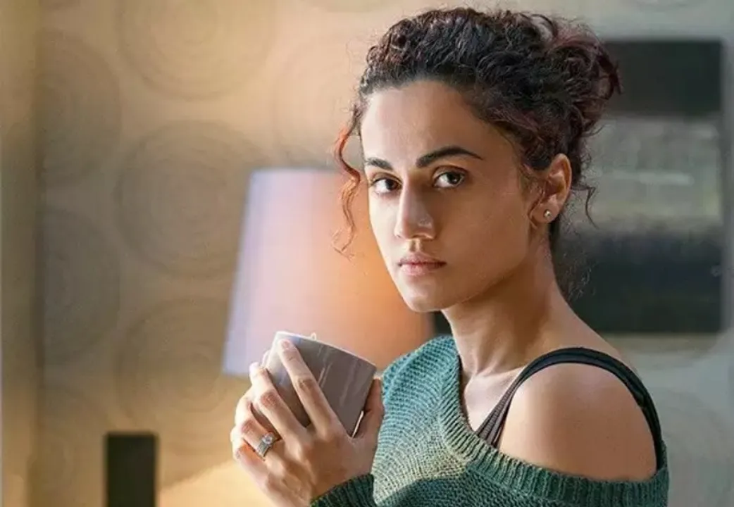  Filmfare.com 
