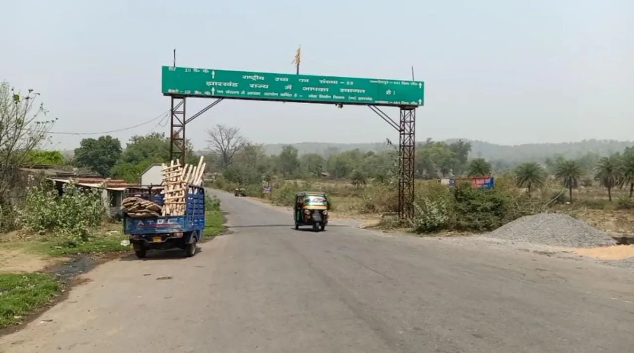 ସଂକ୍ରମଣ ରୋକିବାରେ ଜିଲ୍ଲା ପ୍ରଶାସନ ସଂପୂର୍ଣ୍ଣ ଫେଲ୍: ଷ୍ଟେସନରୁ ଲୁଚି ପଳାଉଛନ୍ତି ଯାତ୍ରୀ‌