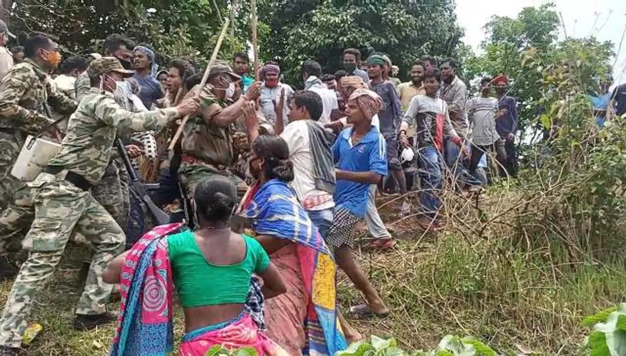  କାନପୁର ପ୍ରକଳ୍ପ ବିସ୍ଥାପିତ-ପୁଲିସ ଖଣ୍ଡଯୁଦ୍ଧ; ଧୋବାକୁଚୁଡ଼ାରେ ଉତ୍ତେଜନା, ୧୪୪ ଧାରା ଜାରି