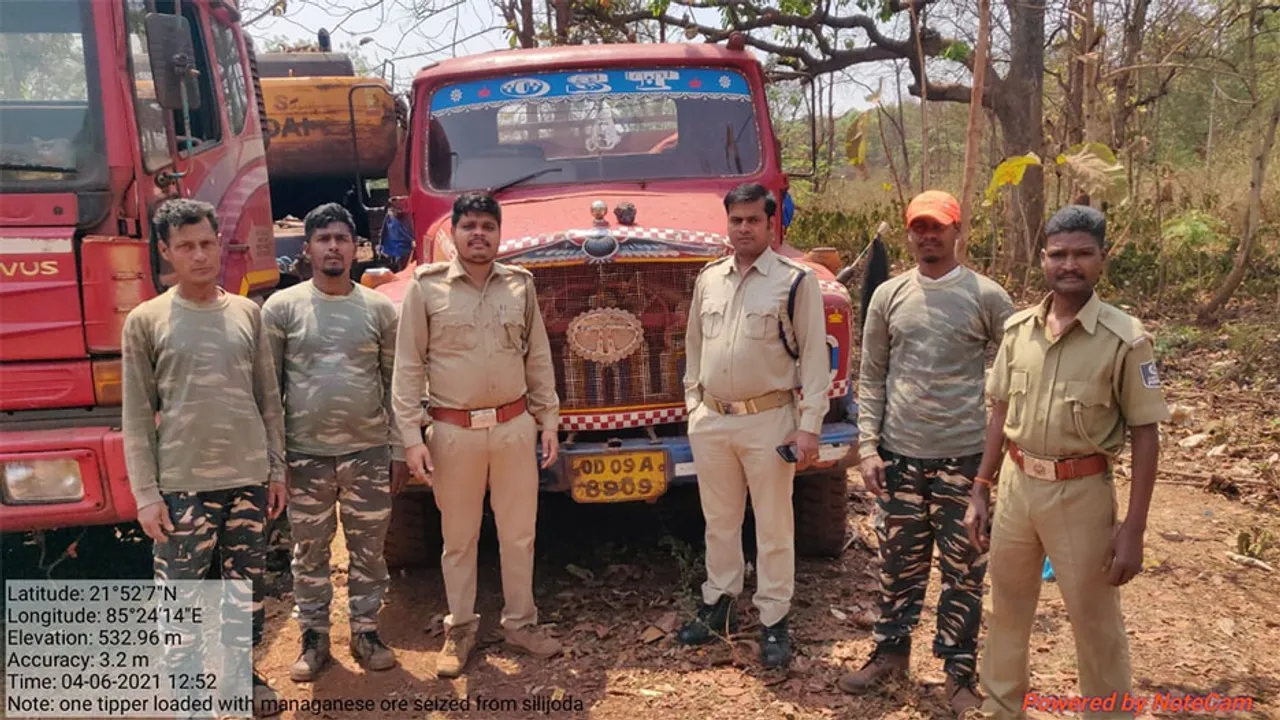  ଚୋରା ମାଙ୍ଗାନିଜ ଡମ୍ପର ଜବତ