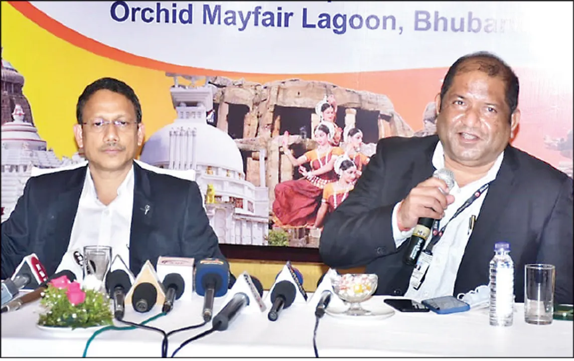  ‘ତୃତୀୟ ସ୍ପେସ୍ ଏଣ୍ଡୋସ୍କୋପି’ରେ ହେବ ପେଟରୋଗର ଅସ୍ତ୍ରୋପଚାର