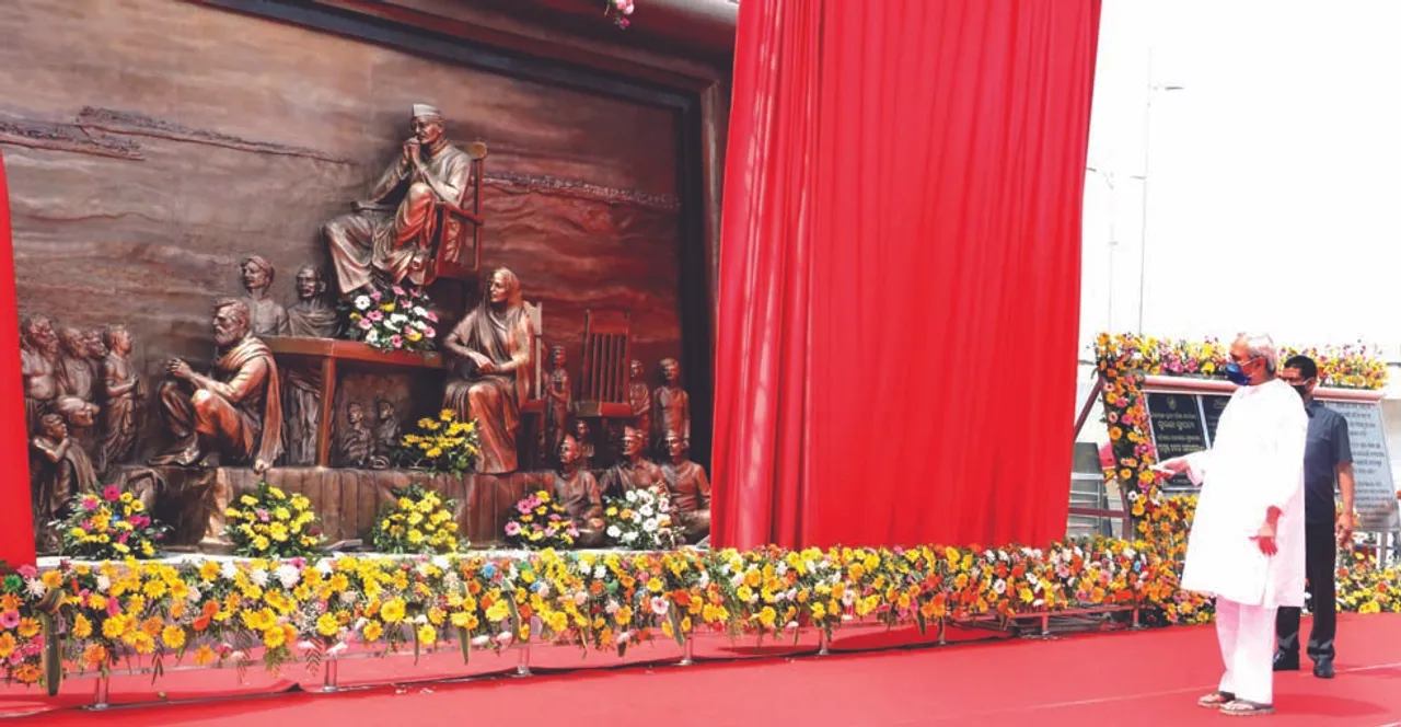  ଗୋପବନ୍ଧୁଙ୍କ ପ୍ରତିମୂର୍ତ୍ତି, ଗାନ୍ଧୀ ସ୍ମାରକୀ ସ୍ଥାପତ୍ୟର ଅନାବରଣ