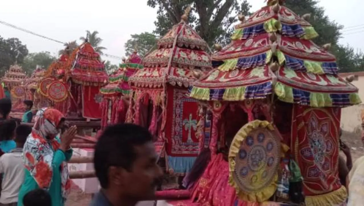  ବାଳକାଟି ପଞ୍ଚୁଦୋଳ ମେଲଣରେ ବିଶୃଙ୍ଖଳା: ଦିଅଁ ଭୋଗଖାଇବାକୁ ନେଇ ଗଣ୍ଡଗୋଳ, ଜେଲଗଲେ ୧୧