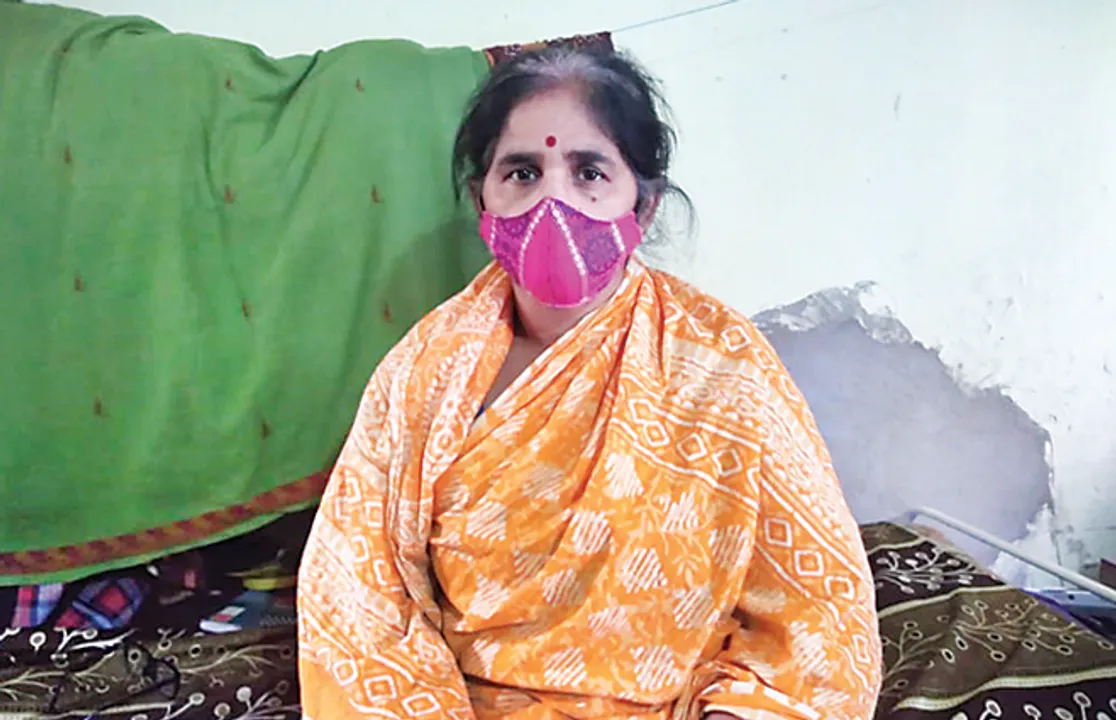  କରୋନା ଛାଟରେ ଛଟପଟ: ଜୀବିକା ଗଲା, ଏବେ କର୍କଟ ସହ ଯୁଝୁଛନ୍ତି ଅଭିନେତ୍ରୀ ପ୍ରତିଭା