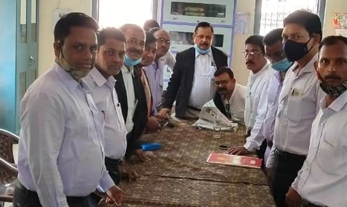  ମୟୁରଭଂଜ ଜିଲ୍ଲା ଓକିଲ ସଂଘର ନିର୍ବାଚିତ ସଦସ୍ୟଙ୍କ ଶପଥ ଗ୍ରହଣ
