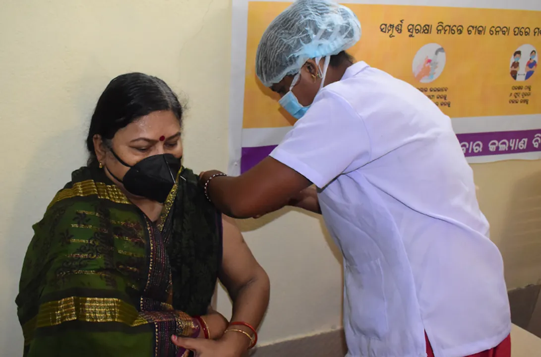  ସୋମବାରରୁ ଶନିବାର ଜାରି ରହିବ ଟିକାକରଣ