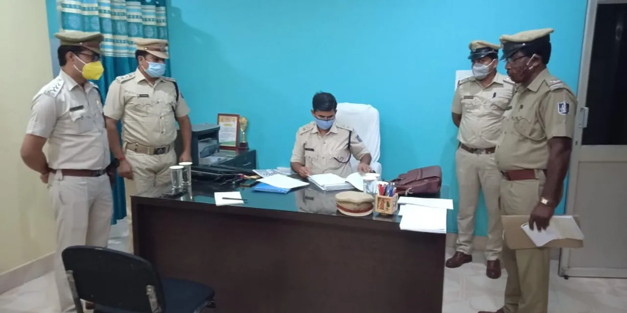  ଭଞ୍ଜନଗରରେ ଏସପି ବ୍ରିଜେଶ ରାୟ: କୋଭିଡ଼ ନିୟମ କଡ଼ାକଡି ସହିତ ଚାଲିବ ଅପରାଧ ନିୟନ୍ତ୍ରଣ