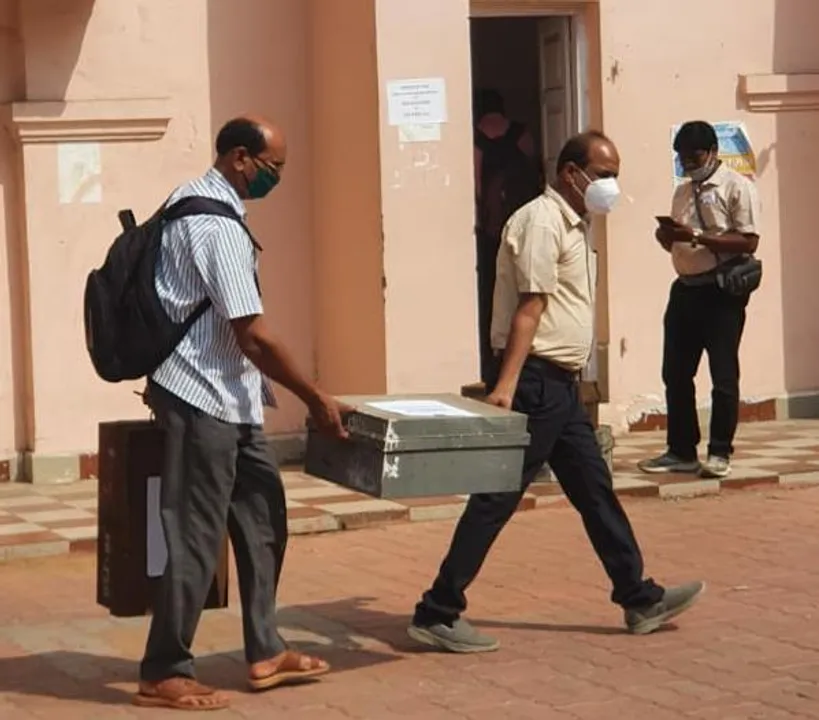  ପୋଷ୍ଟାଲ ବାଲାଟ ମାଧ୍ୟମରେ ଭୋଟ୍ ଦେବେ ପିପିଲିର ୧୦୭୭ ଭୋଟର