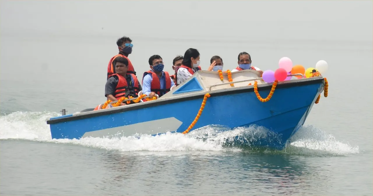  ହୀରାକୁଦ ଜଳଭଣ୍ଡାରରେ ଆରମ୍ଭ ହେଲା ୱାଟର୍‌ ସ୍ପୋର୍ଟସ୍‌