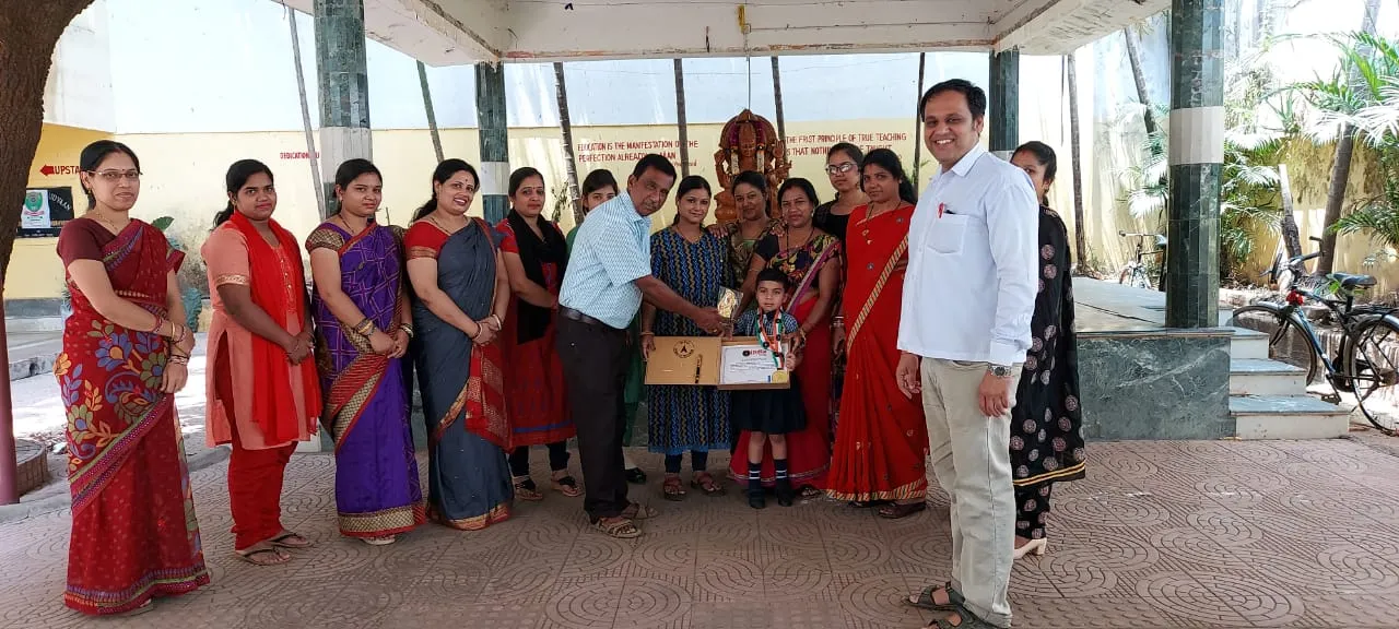  ଇଣ୍ଡିଆ ବୁକ୍ ଅଫ୍ ରେକଡର୍ସରେ ସ୍ଥାନ ପାଇଥିବା କୁନି ଝିଅ ଆନ୍ବିଙ୍କୁ ସମ୍ବର୍ଦ୍ଧନା