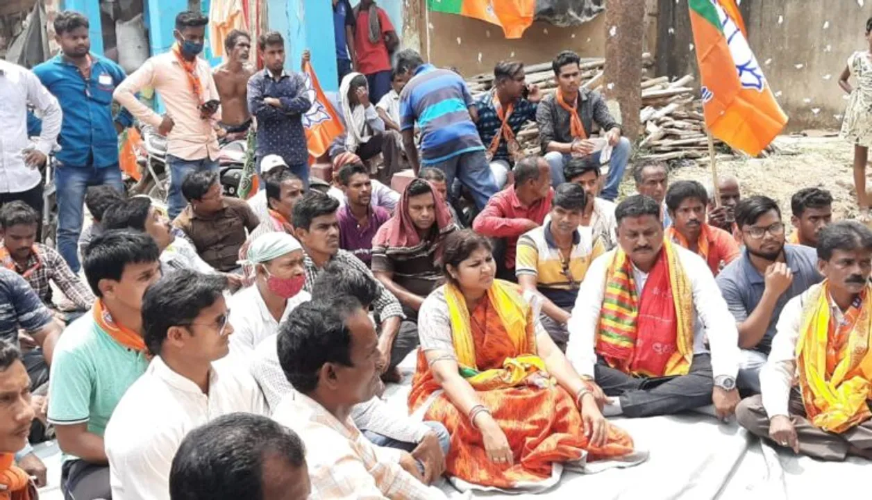  ପିପିଲି ଉପନିର୍ବାଚନ ପୂର୍ବରୁ ରାଜନୈତିକ ହିଂସା : ବିଜେପି ରାଲିରେ କର୍ମୀଙ୍କୁ ଆକ୍ରମଣ, ଥାନାରେ ଦୁଇପକ୍ଷ ମୁହାଁମୁହିଁ