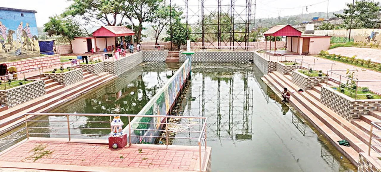 ପୋଖରୀ ଉନ୍ନତୀକରଣ ଯୋଜନା ଭେଳିକି : ପାଣିରେ ପଡ଼ିଲା ୫୦ଲକ୍ଷ, ରକ୍ଷଣାବେକ୍ଷଣ ଦାୟିତ୍ବ କେହି ନେଉନାହାନ୍ତି