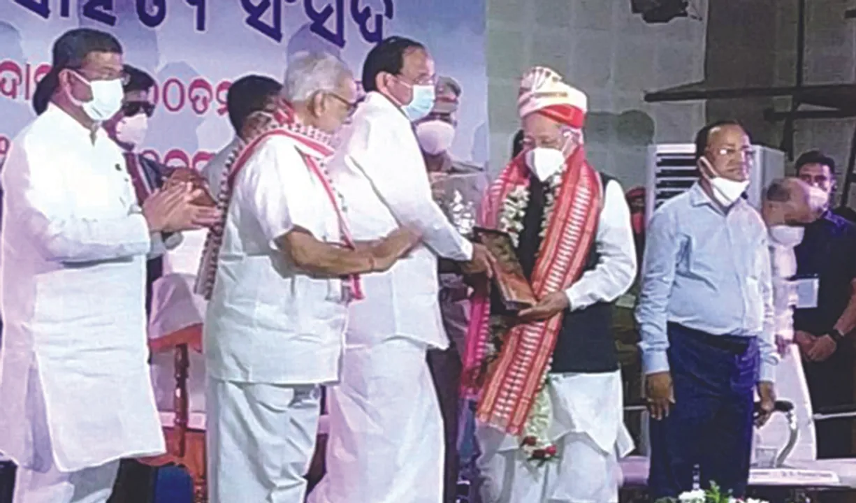  ଆଦିକବିଙ୍କ ୬୦୦ ତମ ଜନ୍ମ ଉତ୍ସବରେ ଯୋଗଦେଲେ ଉପରାଷ୍ଟ୍ରପତି : ‘ସାରଳା ଦାସ ଆଧୁନିକ ଓଡ଼ିଆ ଭାଷାର ଜନକ’