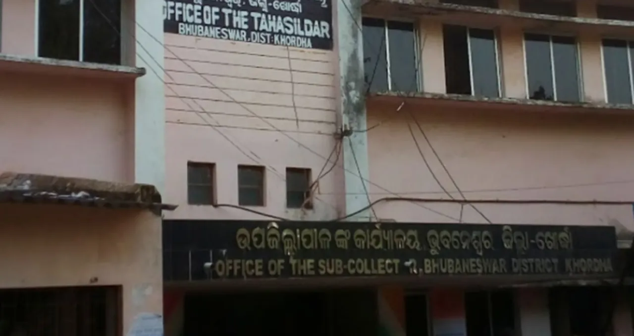  breakingodisha.com 