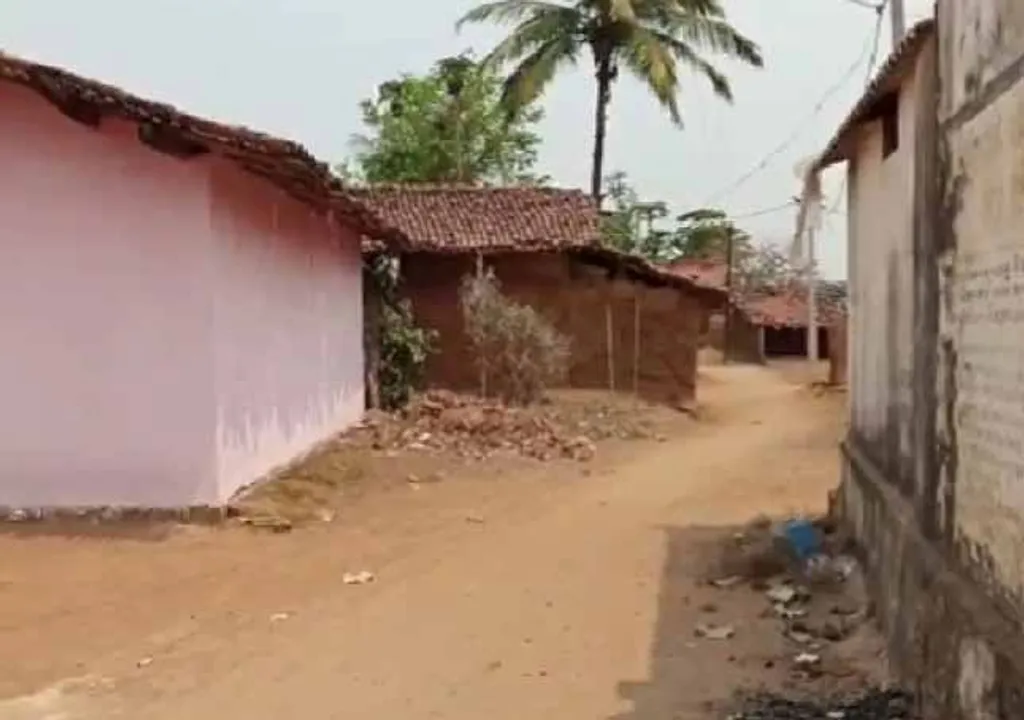  ଗୁଣିଗାରେଡ଼ି ସନ୍ଦେହରେ ଗଣ୍ଡଗୋଳ ଘଟଣା : ଆଉ ଜଣେ ଗିରଫ, ଗାଁ ଶୂନ୍‌ଶାନ