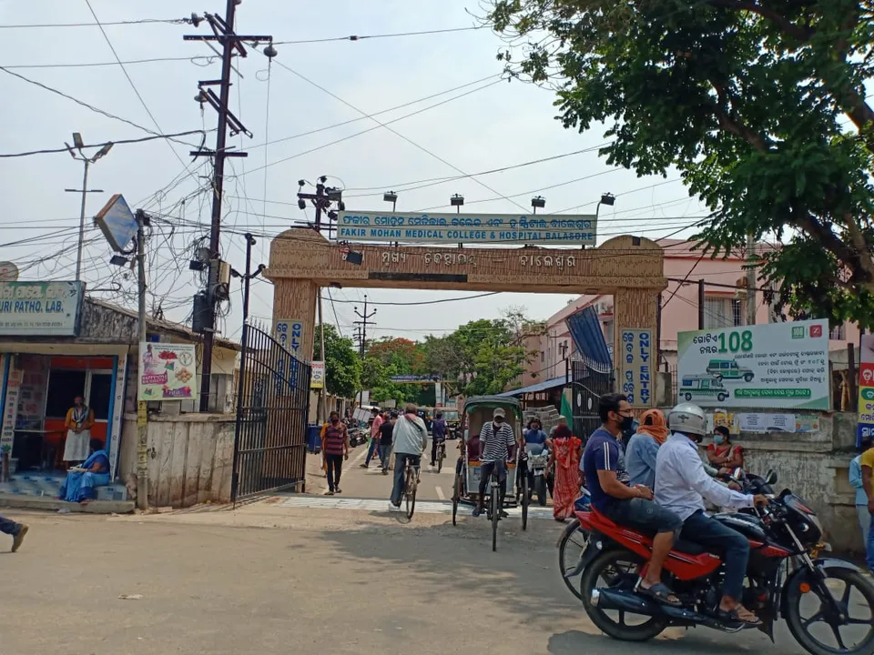  ବାଲେଶ୍ବର ବଡ଼ ଡାକ୍ତରଖାନାରେ ଉତ୍ତେଜନା, ସୁରକ୍ଷା କର୍ମୀଙ୍କୁ ପିଟିଲେ ରୋଗୀ ସଂପର୍କୀୟ
