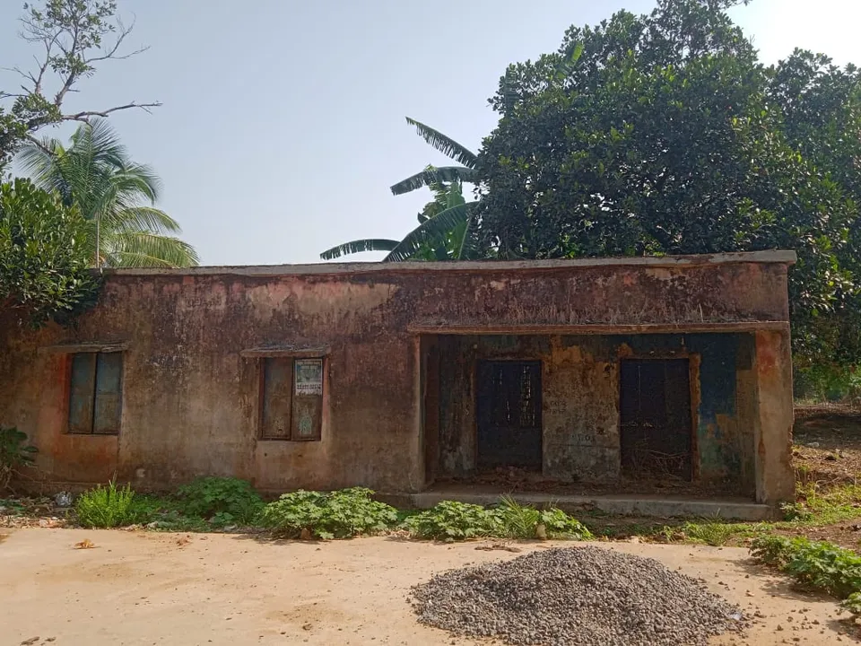  ୩ ବର୍ଷ ହେଲାଣି ଅଧପନ୍ତରିଆ ଅଙ୍ଗନବାଡ଼ି କେନ୍ଦ୍ର